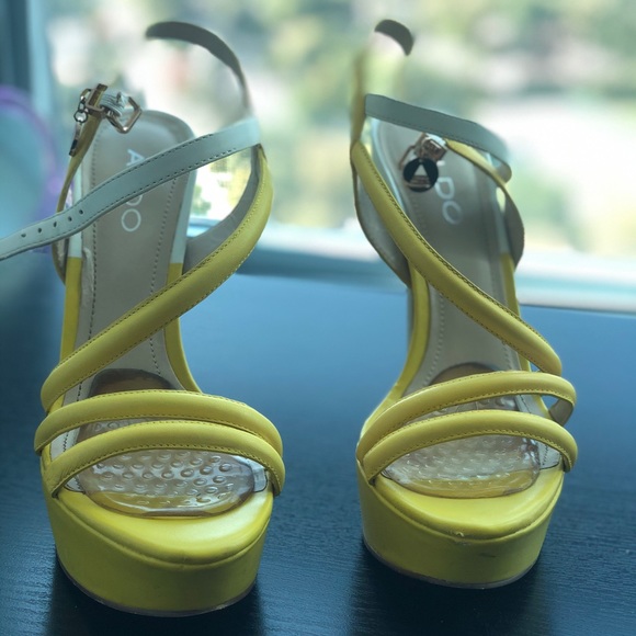 Gorgeous White and Yello Aldo heels - Picture 3 of 3